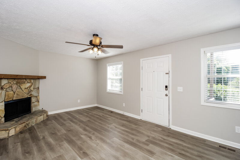 1,965/Mo, 3756 Cherokee Overlook Dr Canton, GA 30115 Living Room View 2