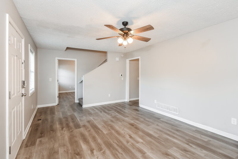 1,985/Mo, 3756 Cherokee Overlook Dr Canton, GA 30115 Living Room View 2