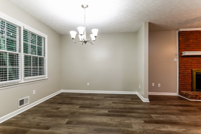 1,905/Mo, 1212 Summit Links Ct Snellville, GA 30078 Dining Room View 2