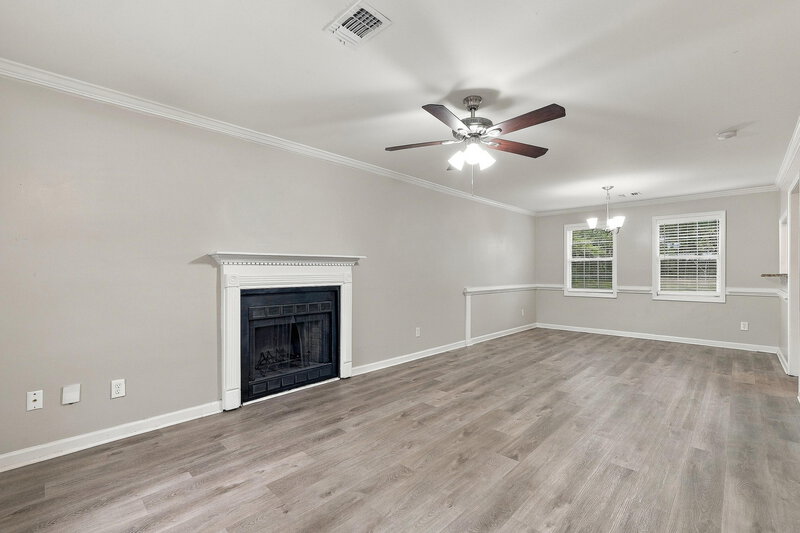 2,200/Mo, 1421 Steve Court Lawrenceville, GA 30043 Living Room View 2