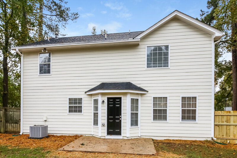 2,265/Mo, 1421 Steve Court Lawrenceville, GA 30043 Rear View