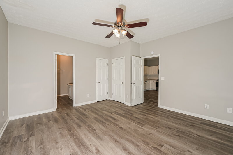 1,975/Mo, 444 Village Bluff Dr Lawrenceville, GA 30046 Main Bedroom View