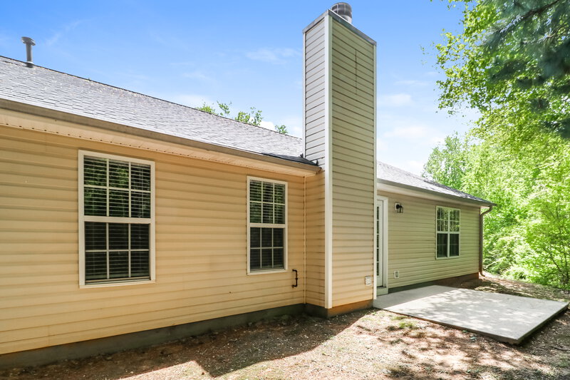 1,995/Mo, 1015 Amelia Grove Ln Lawrenceville, GA 30045 Rear View 2