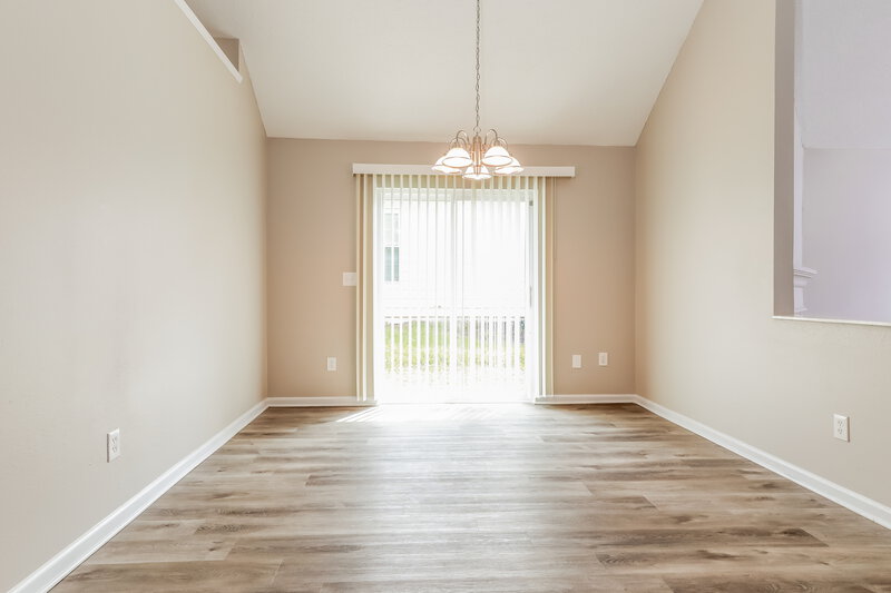 1,915/Mo, 4848 Wilkins Station Dr Decatur, GA 30035 Dining Room View