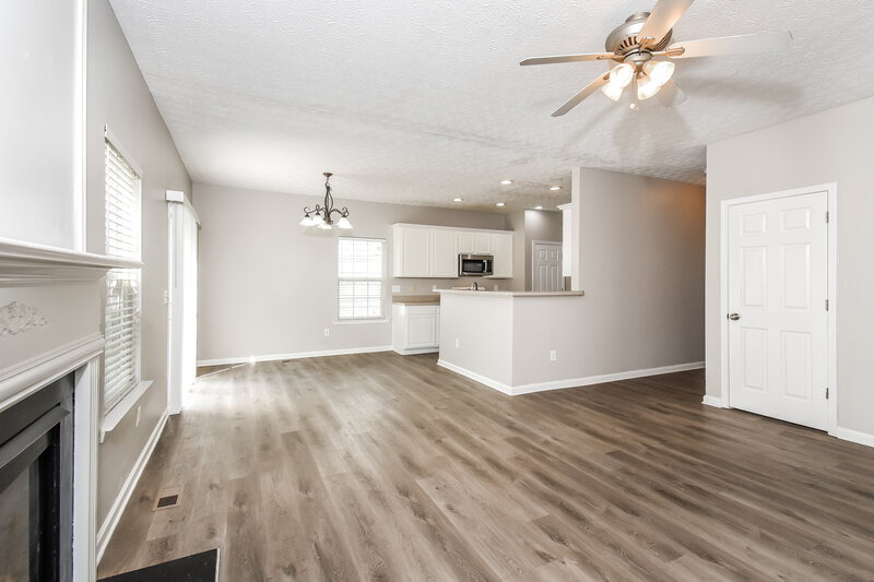 2,210/Mo, 204 Mincey Way Woodstock, GA 30188 Living Room View 2