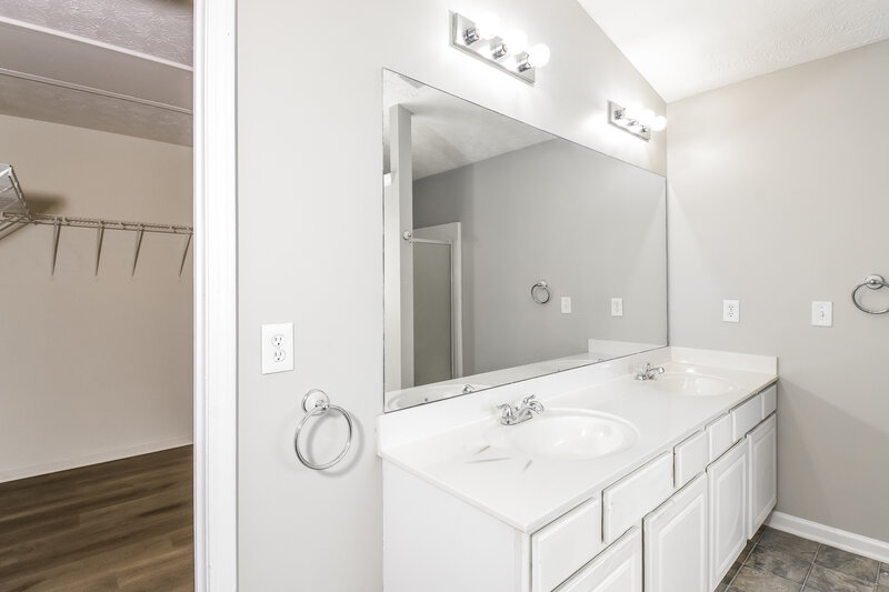 2,210/Mo, 204 Mincey Way Woodstock, GA 30188 Main Bathroom View