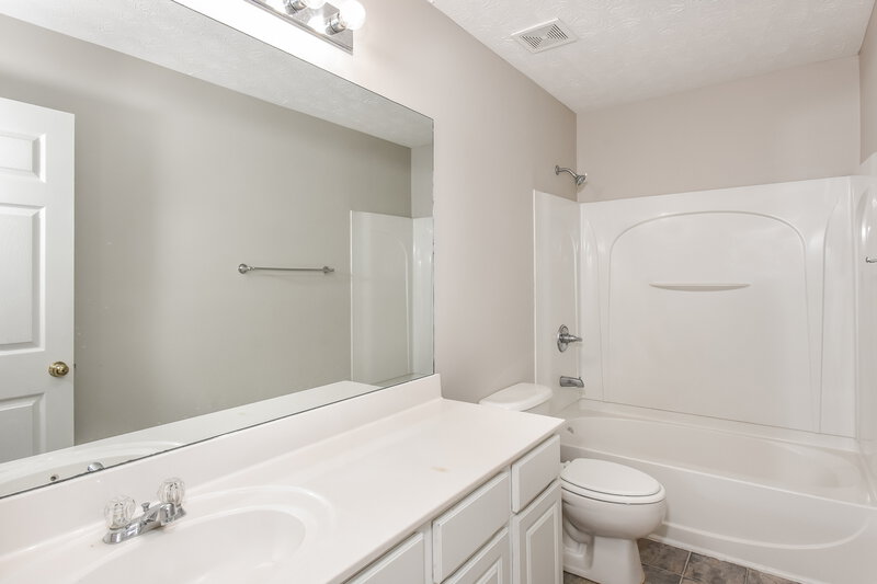2,210/Mo, 204 Mincey Way Woodstock, GA 30188 Bathroom View
