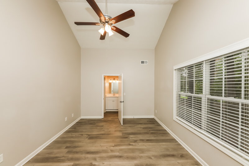 1,795/Mo, 2429 Chauncey Ln SW Marietta, GA 30064 Main Bedroom View 2