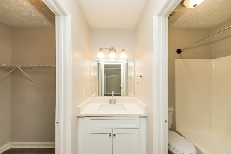 1,795/Mo, 2429 Chauncey Ln SW Marietta, GA 30064 Main Bedroom View 3