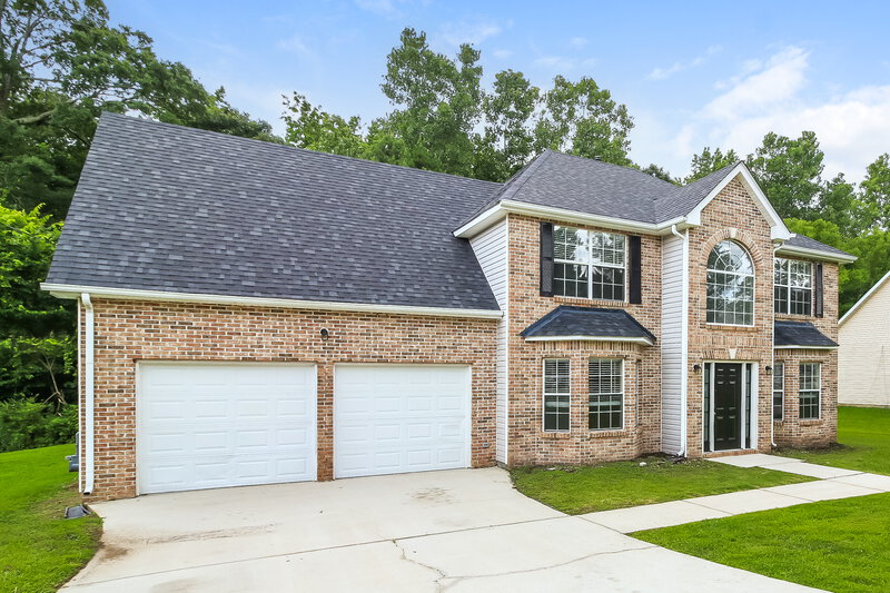 2,360/Mo, 1958 Smithfield Ave Ellenwood, GA 30294 Front View 2