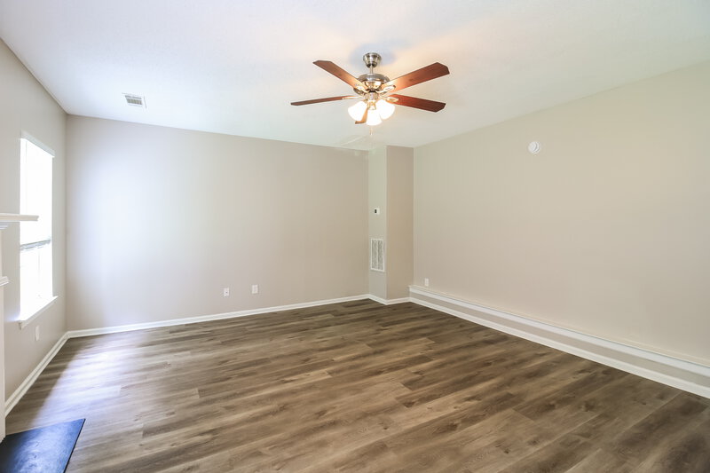2,360/Mo, 1958 Smithfield Ave Ellenwood, GA 30294 Living Room View