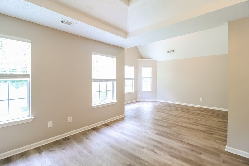 2,360/Mo, 1958 Smithfield Ave Ellenwood, GA 30294 Main Bedroom View