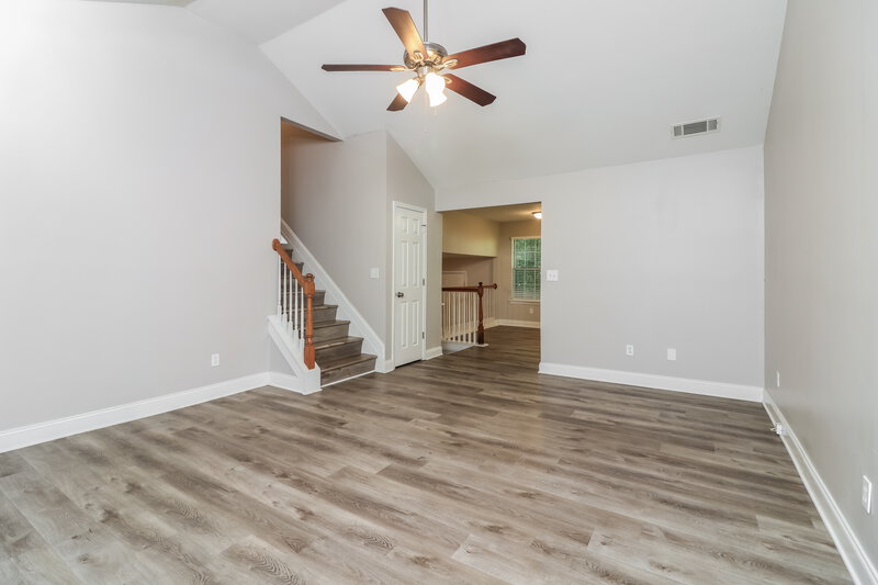 1,890/Mo, 2538 Rock Creek Ct Sw Marietta, GA 30064 Family Room View