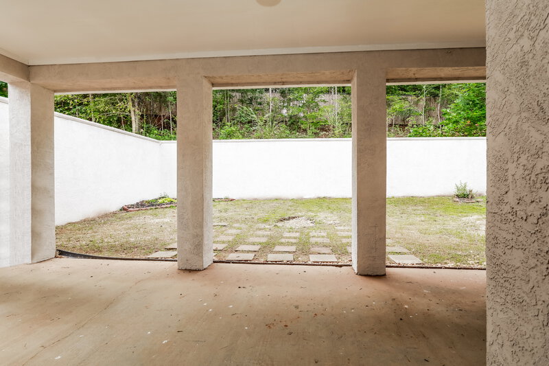 2,850/Mo, 106 Garden Walk Stockbridge, GA 30281 Patio View