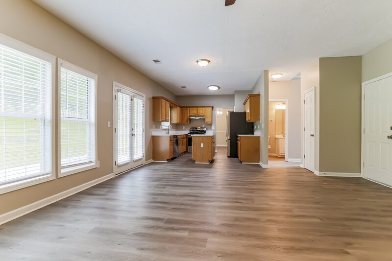 2,275/Mo, 5667 Lake Trace Lithonia, GA 30058 Kitchen View