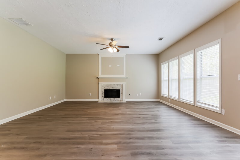 2,275/Mo, 5667 Lake Trace Lithonia, GA 30058 Family Room View