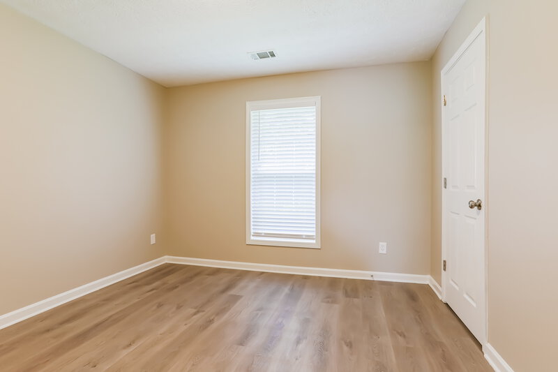 2,275/Mo, 5667 Lake Trace Lithonia, GA 30058 Main Bedroom View 3