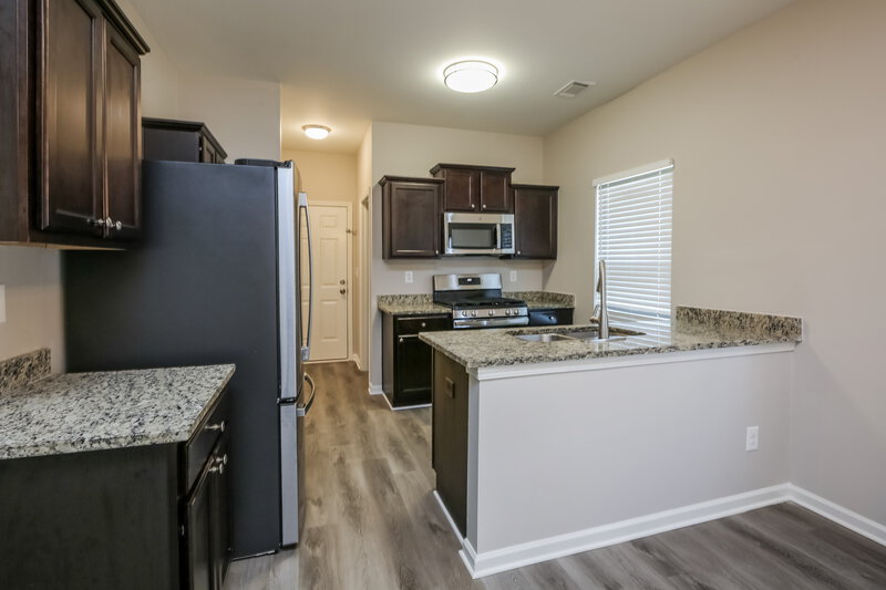 2,920/Mo, 643 Nonsuch Way Winder, GA 30680 Kitchen View