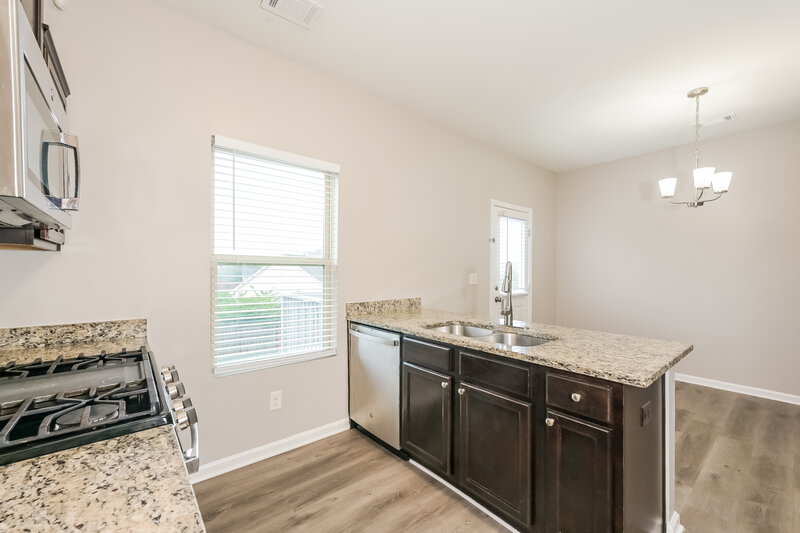 2,020/Mo, 643 Nonsuch Way Winder, GA 30680 Kitchen View 2