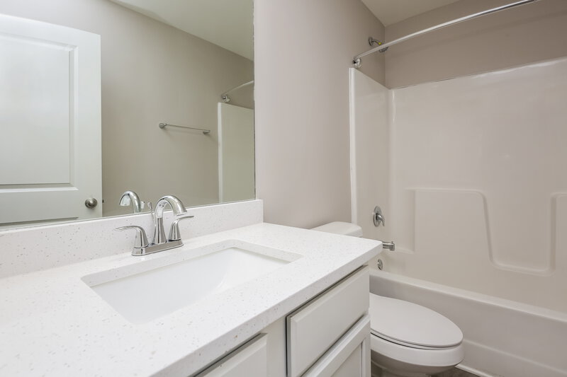 2,920/Mo, 643 Nonsuch Way Winder, GA 30680 Bathroom View