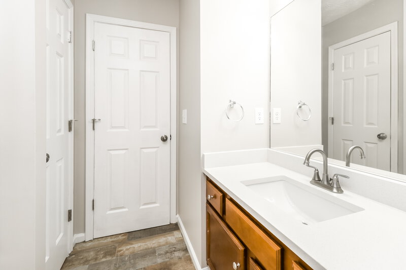 2,095/Mo, 203 Swanee Ln Woodstock, GA 30188 Main Bathroom View 2