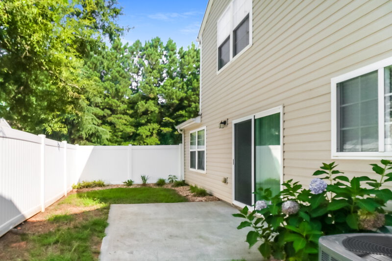 2,095/Mo, 203 Swanee Ln Woodstock, GA 30188 Rear View