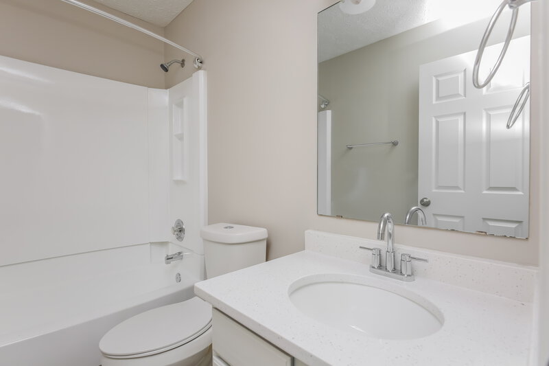 2,235/Mo, 4988 Wynhurst Way Stone Mountain, GA 30088 Bathroom View