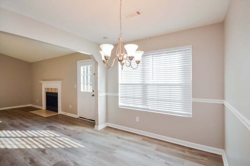 1,905/Mo, 9162 S Sterling Lakes Dr Covington, GA 30014 Dining Room View