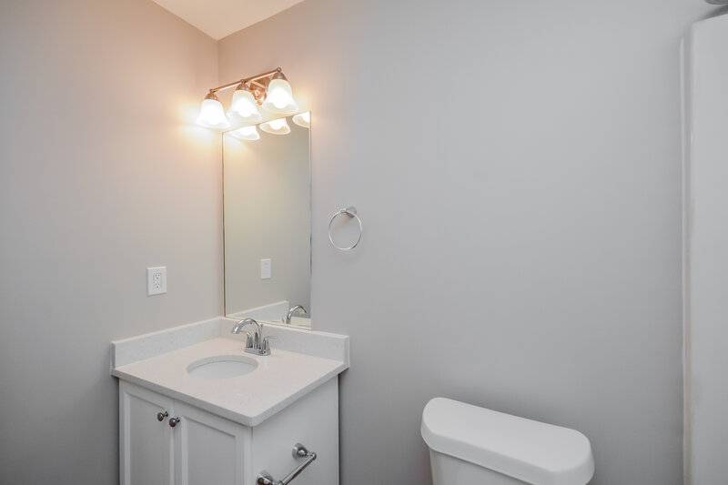 1,905/Mo, 9162 S Sterling Lakes Dr Covington, GA 30014 Powder Room View