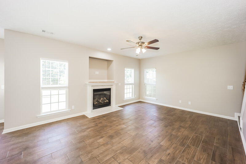 3,130/Mo, 44 Palladio Way Newnan, GA 30263 Living Room View