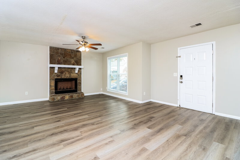 2,080/Mo, 1531 Scott Oaks Court SW Marietta, GA 30008 Living Room View 2