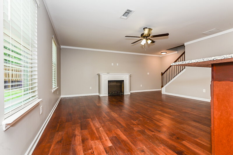 0/Mo, 166 Pristine Dr Locust Grove, GA 30248 Living Room View