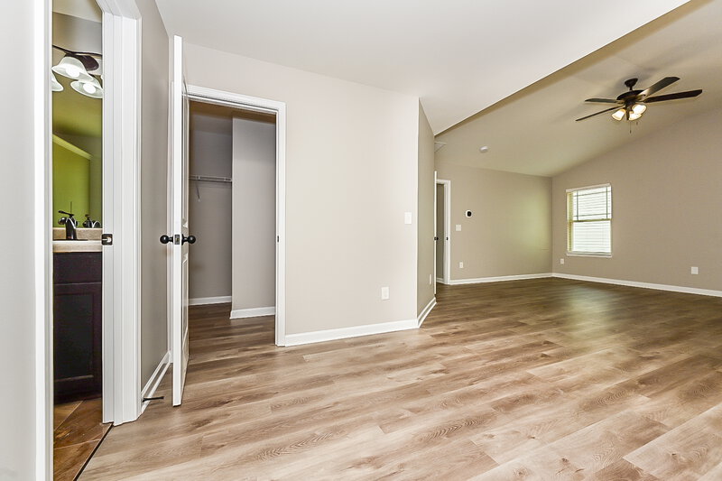 0/Mo, 166 Pristine Dr Locust Grove, GA 30248 Main Bedroom View 2