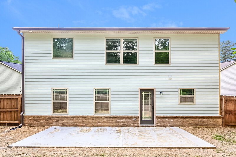 0/Mo, 166 Pristine Dr Locust Grove, GA 30248 Rear View