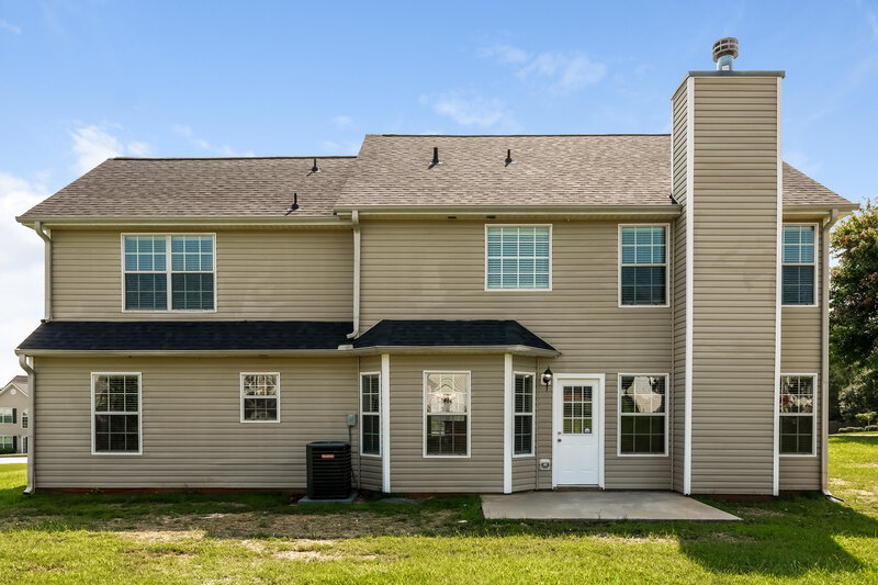 2,415/Mo, 125 Heaton Place Trl Covington, GA 30016 Rear View