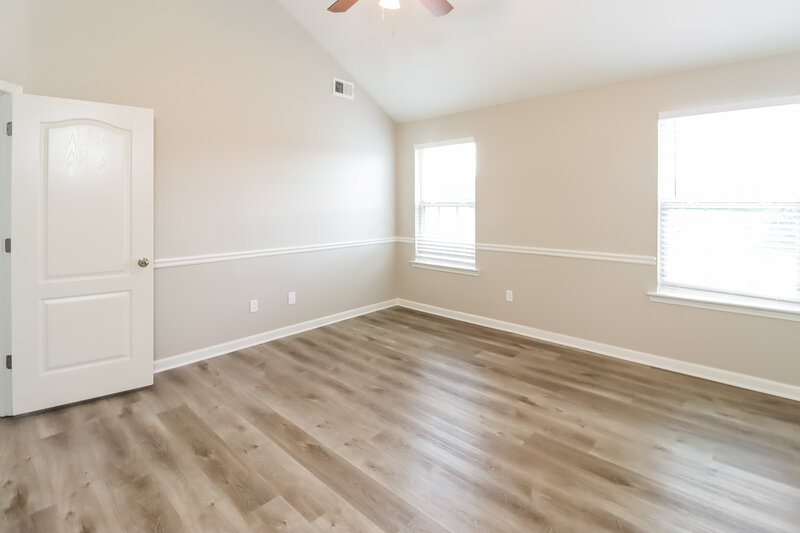 2,280/Mo, 236 Swem Ct McDonough, GA 30253 Main Bedroom View 2