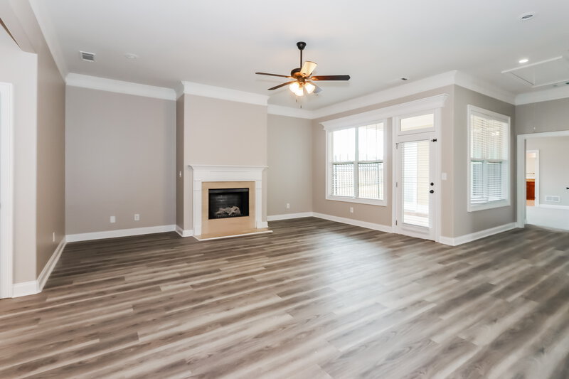 2,440/Mo, 312 Norway Spruce Ct Locust Grove, GA 30248 Living Room View 2