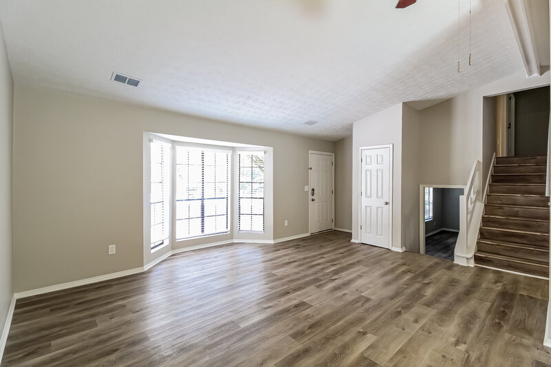 2,030/Mo, 1895 Petite Ln Lithonia, GA 30058 Living Room View 2