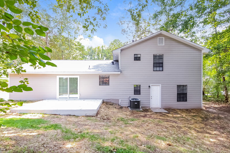 2,030/Mo, 1895 Petite Ln Lithonia, GA 30058 Rear View 2