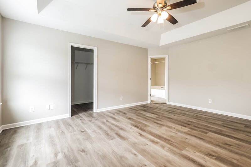 2,315/Mo, 4358 Savannah Dr Atlanta, GA 30349 Main Bedroom View 2