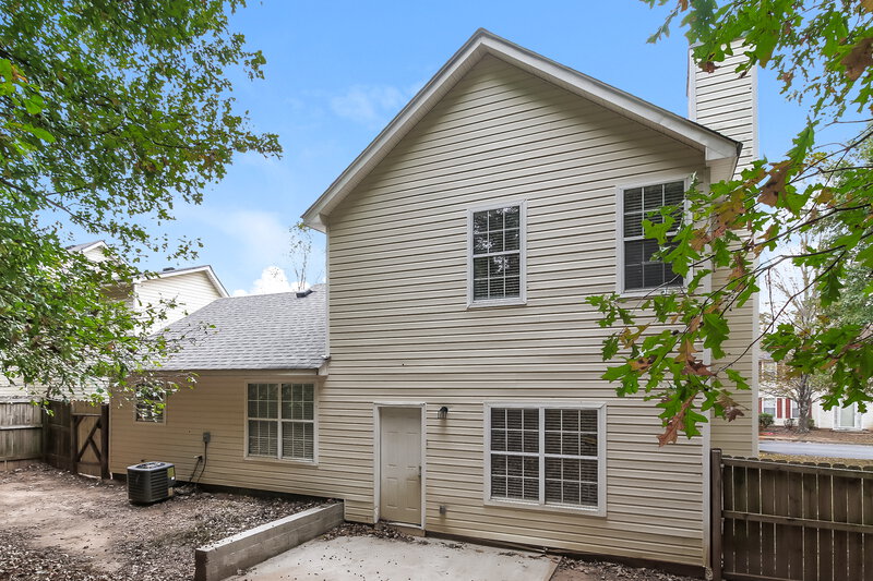2,440/Mo, 2915 Russ Ln Lithonia, GA 30058 Rear View