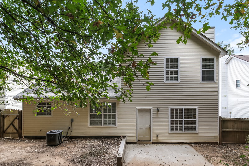 2,440/Mo, 2915 Russ Ln Lithonia, GA 30058 Rear View 3