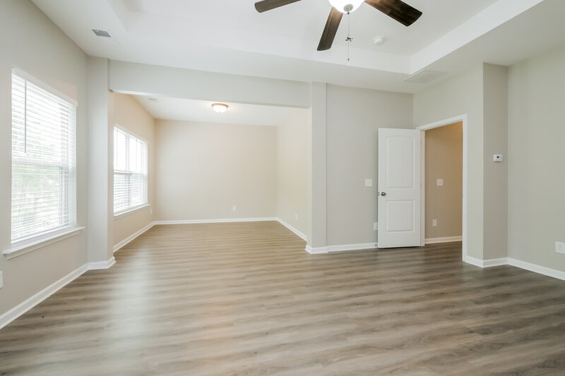 2,495/Mo, 136 Camellia Way Dallas, GA 30132 Main Bedroom View 2