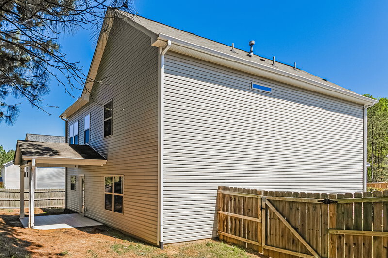 2,435/Mo, 136 Camellia Way Dallas, GA 30132 Rear View