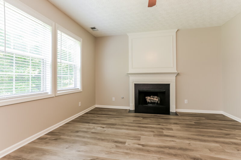 1,980/Mo, 7136 Silver Mine Xing Austell, GA 30168 Living Room View