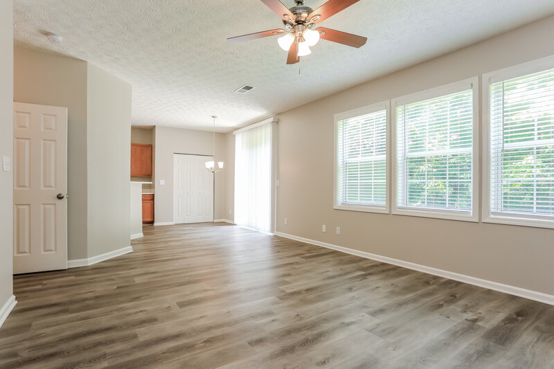 1,980/Mo, 7136 Silver Mine Xing Austell, GA 30168 Living Room View 2