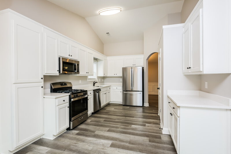 2,980/Mo, 368 Embassy Dr Winder, GA 30680 Kitchen View