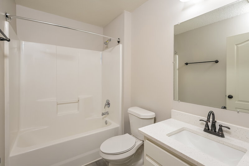 2,020/Mo, 368 Embassy Dr Winder, GA 30680 Bathroom View