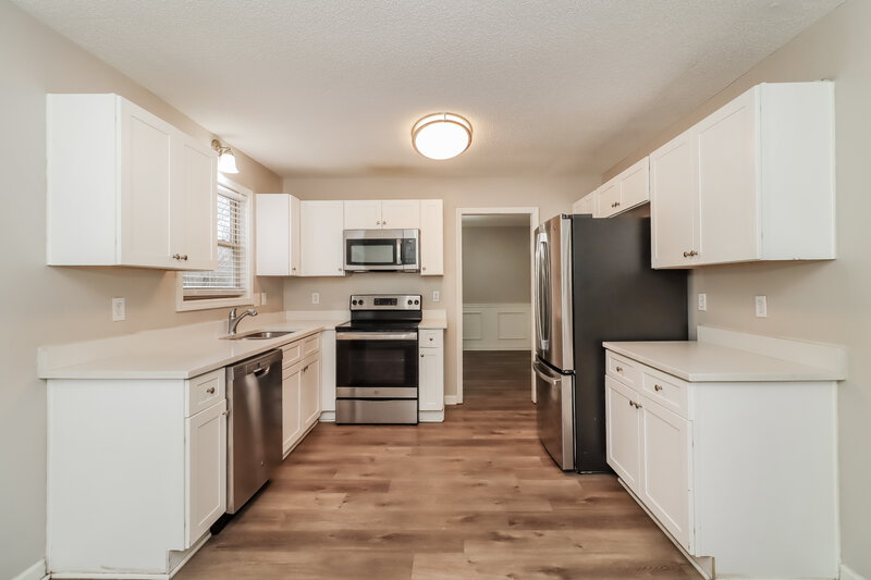 1,930/Mo, 18 Bramblewood Trl SW Cartersville, GA 30120 Kitchen View