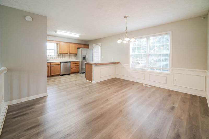 1,990/Mo, 124 S Winds Dr Villa Rica, GA 30180 Dining Room View